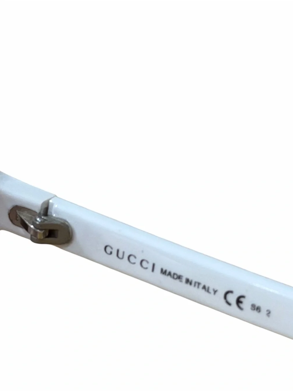 Gucci GG1627/S Aviator Sunglasses – White & Black – Made in Italy